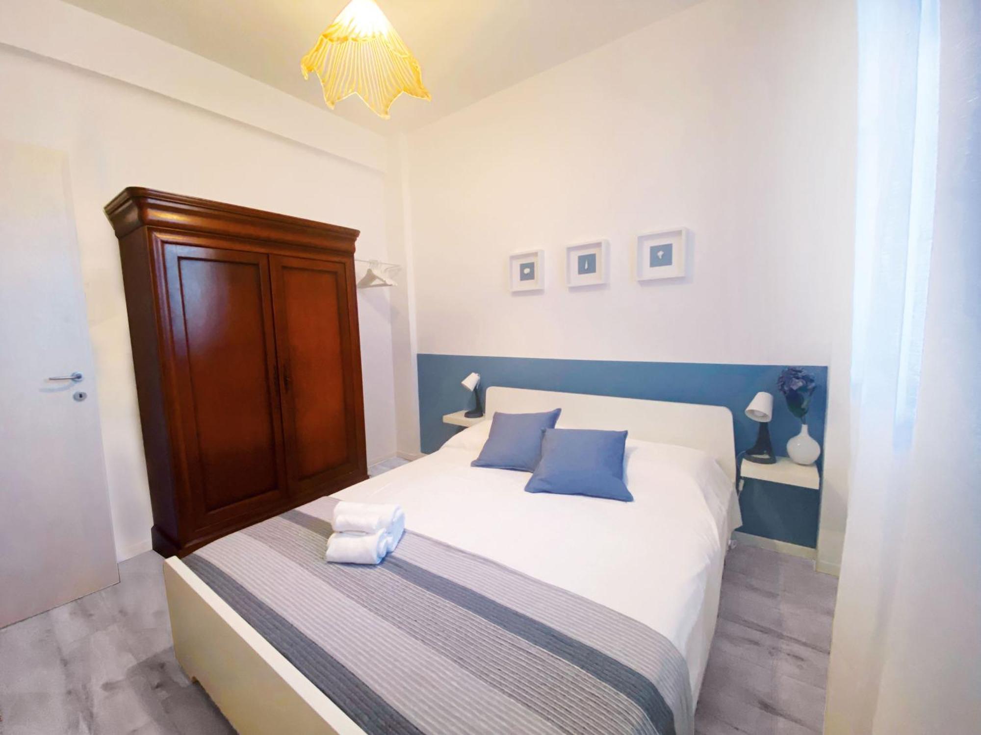 Beautiful Renovated Apartment ,Next To The Beach ! Air-C, Free Parking! Nice Ngoại thất bức ảnh